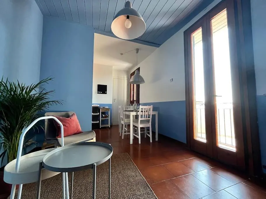 2-Bedroom Flat In The Heart Of Bergamo City Centre Apartament